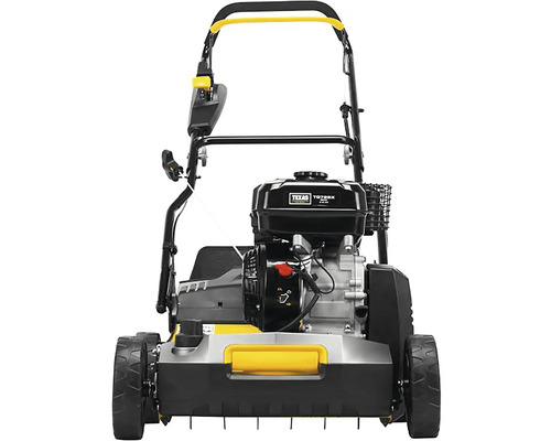 Provzdušňovač trávníku s benzinovým motorem