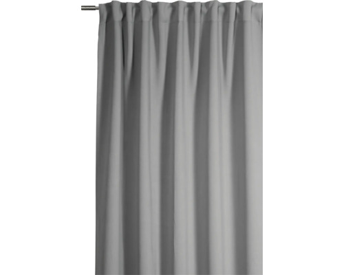 Šedý závěs s řasicí stuhou na záclonové tyči
