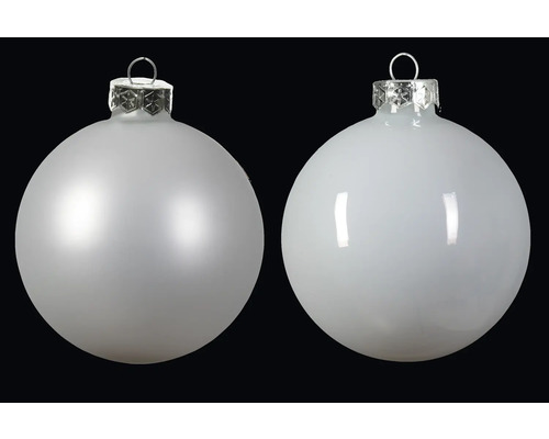 Dvě vánoční ozdoby