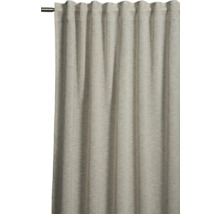 Látkový závěs se skládaným zavěšením na záclonové tyči