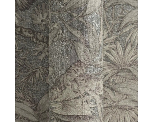 Role tapety s rostlinným vzorem