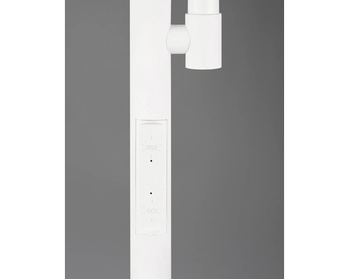 Detail stojací lampy s vypínačem