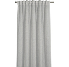 Záclona se vzorovaným závěsem