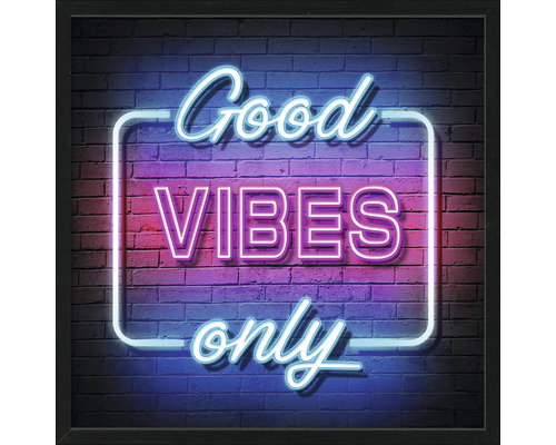 Obraz v rámu slim Scandic Good Vibes Only 53x53cm Dekorativní nástěnný obraz s nápisem Good Vibes Only na pozadí cihlové zdi