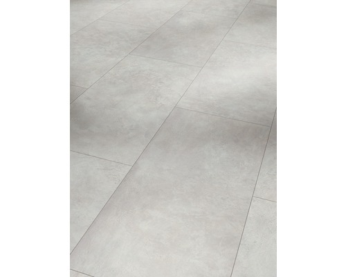 Podlahová krytina se vzhledem kamene