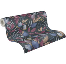 Role tapety s květinovým vzorem