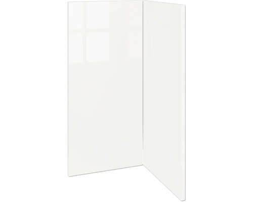 Dvě bílá kuchyňská čela v úhlu