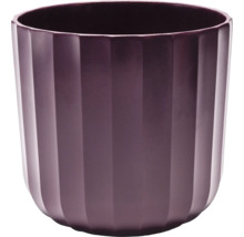 Květináč s žebrovanou strukturou