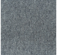 Detail šedého koberce