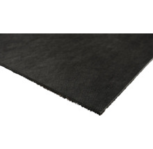 Detailní záběr černé ochranné rohože.