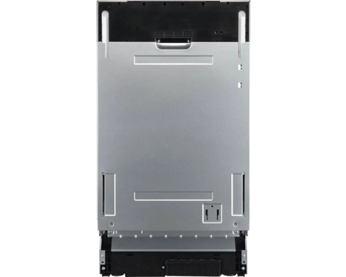 Pohled zezadu na myčku s přípojkami pro vodu a elektřinu