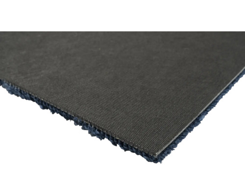 Detailní pohled na kobercovou čtvercovou dlaždici