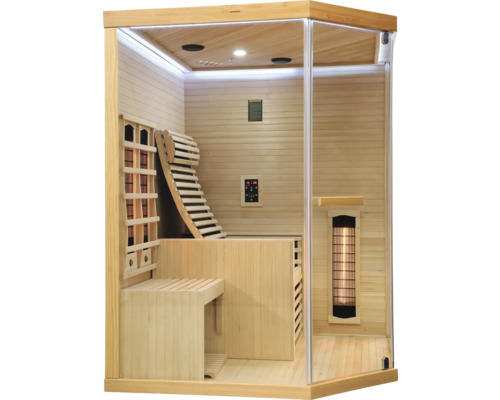 Vnitřní sauna s dřevěnými lavicemi a infračervenými zářiči