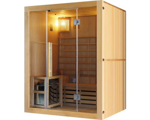 Dřevěná sauna se skleněnými dveřmi a interiérem