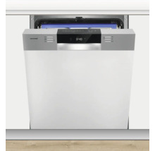 Částečně integrovaná myčka s digitálním displejem v kuchyni