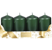 Čtyři zelené sloupové svíčky v dárkovém balení se stuhou.