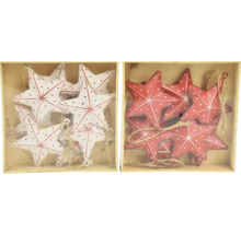 Dvě dřevěné krabičky s hvězdami k zavěšení, vánoční dekorace