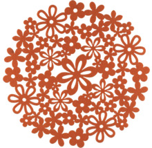 Dekorativní kulatá prostírání s vyřezávaným květinovým vzorem