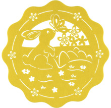 Dekorativní obrázek do okna s motivem zajíce, motýla a květin