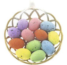 Síťka s velikonočními vajíčky z plastu