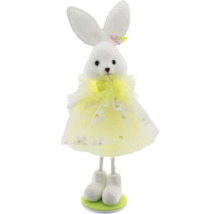 Dekorativní velikonoční figurka králíka s šaty