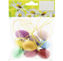 Balení barevných plastových velikonočních vajíček se závěsem