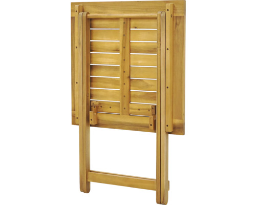 Skládací dřevěný stůl pro venkovní použití