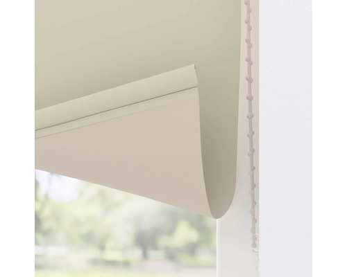 Roleta s řetízkovým ovládáním pro dekoraci oken a regulaci světla