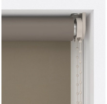 Detailní pohled na roletu s řetízkovým ovládáním