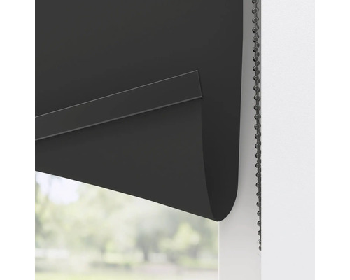 Roleta s řetízkovým ovládáním pro zatemnění oken