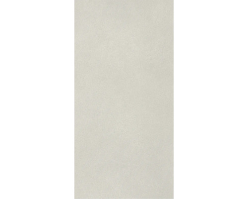 Světlá podlahová dlaždice s matným povrchem