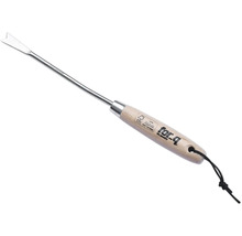 Čistič spár s dřevěnou rukojetí a závěsným poutkem