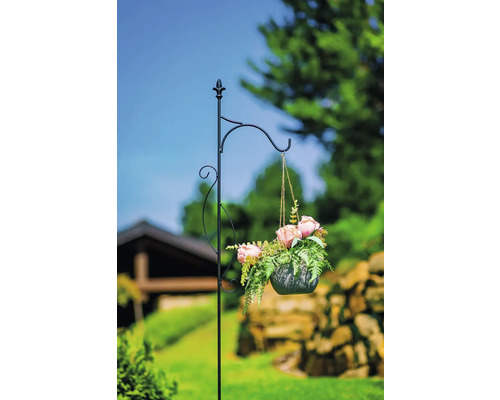 Opora pro rostliny zápich s hákem kovový 33 x 180 cm černý Kovový držák na závěsný květináč se závěsným košem na zahradě