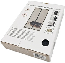 Balení černé magnetické závěsy, 100 x 210 cm, z polyesteru.