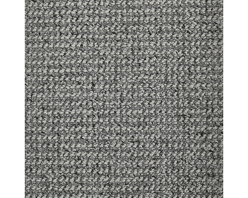 Detail šedého koberce