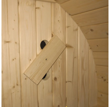 Dřevěná sauna s větráním