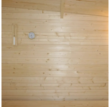 Dřevěná sauna s teploměrem a vlhkoměrem