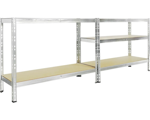 Kovová police s několika úrovněmi pro skladování