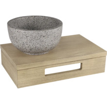 Dekorativní mísa na dřevěné bedně pro interiérový design