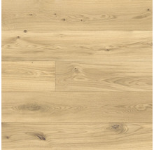 Světlá dubová parketová podlaha s přirozenou kresbou dřeva