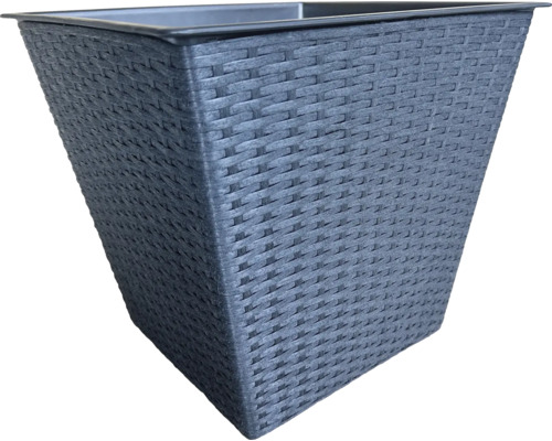 Květináč s ratanovým vzhledem