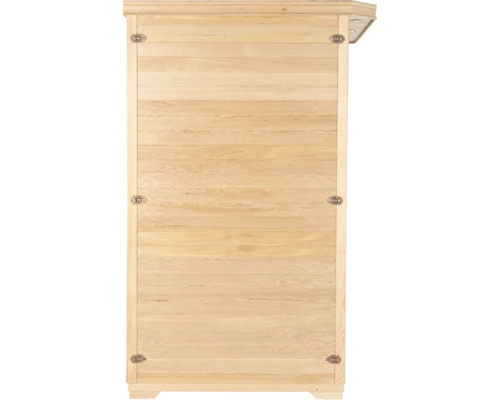 Dřevěná sauna s vodorovným dřevěným obložením