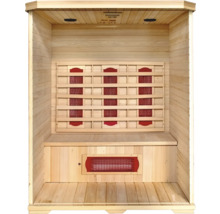 Vnitřní pohled na dřevěnou saunu s infračervenými zářiči