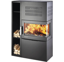 Krbová kamna s prostorem na dřevo a ohněm