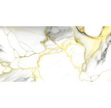 Dekorativní mramorová struktura se zlatými akcenty