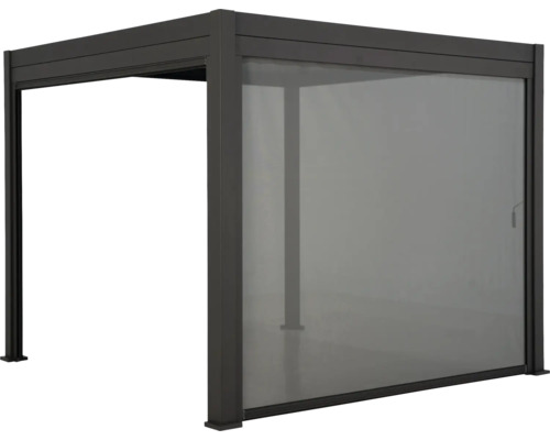 Pergola s posuvnou skleněnou stěnou pro venkovní použití