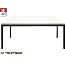 Obdélníkový stůl s bílou deskou a černým rámem