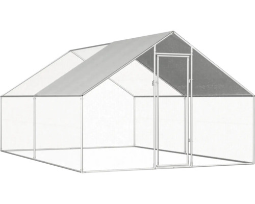 Prázdný kurník s dvířky