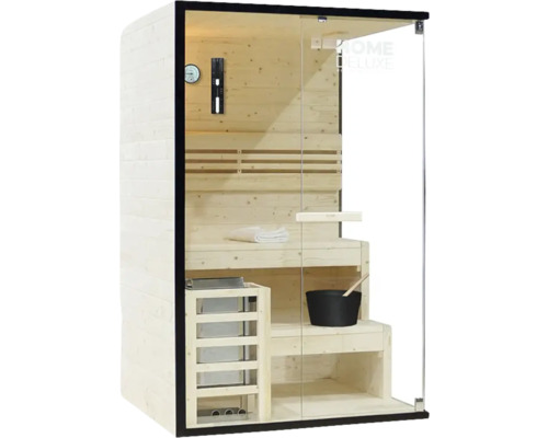 Sauna s dřevěným interiérem a skleněnými dveřmi
