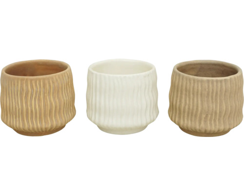 Tři rýhované květináče